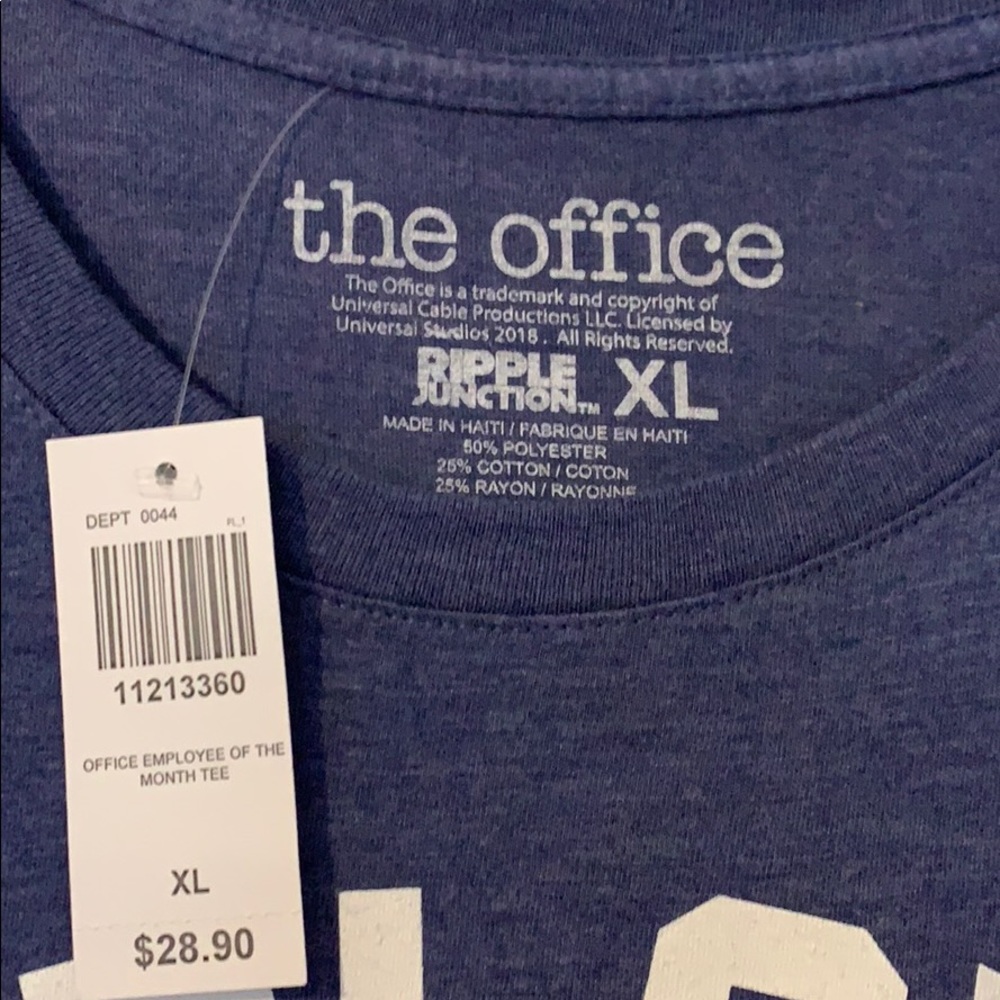 NWT The Office Employee of the Month T-shirt XL - Picture 2 of 6